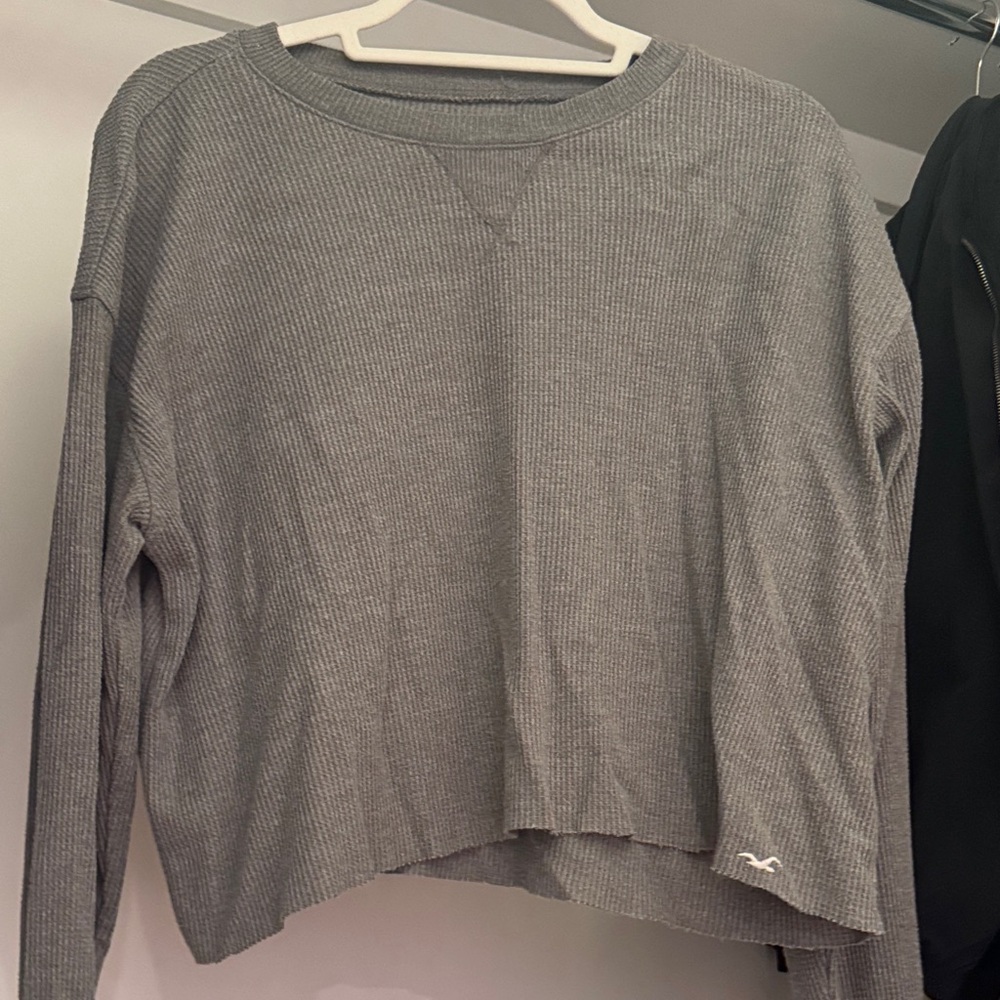 Hollister Gray Long Sleeve Top